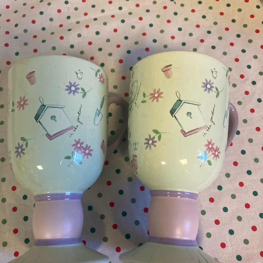 Pfaltzgraff Designer Collection “In the Garden”  Pedestal Mugs